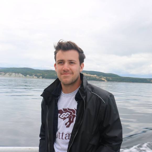 Meet your Posher, Quinton - Picture 1 of 1